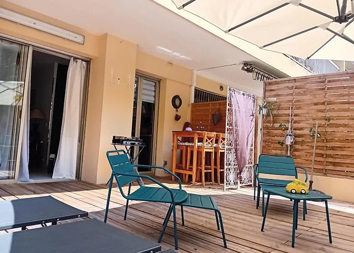 Nice- Gairaut - Jardin Prive- Grand F1 Lumineux-Piscine Collective